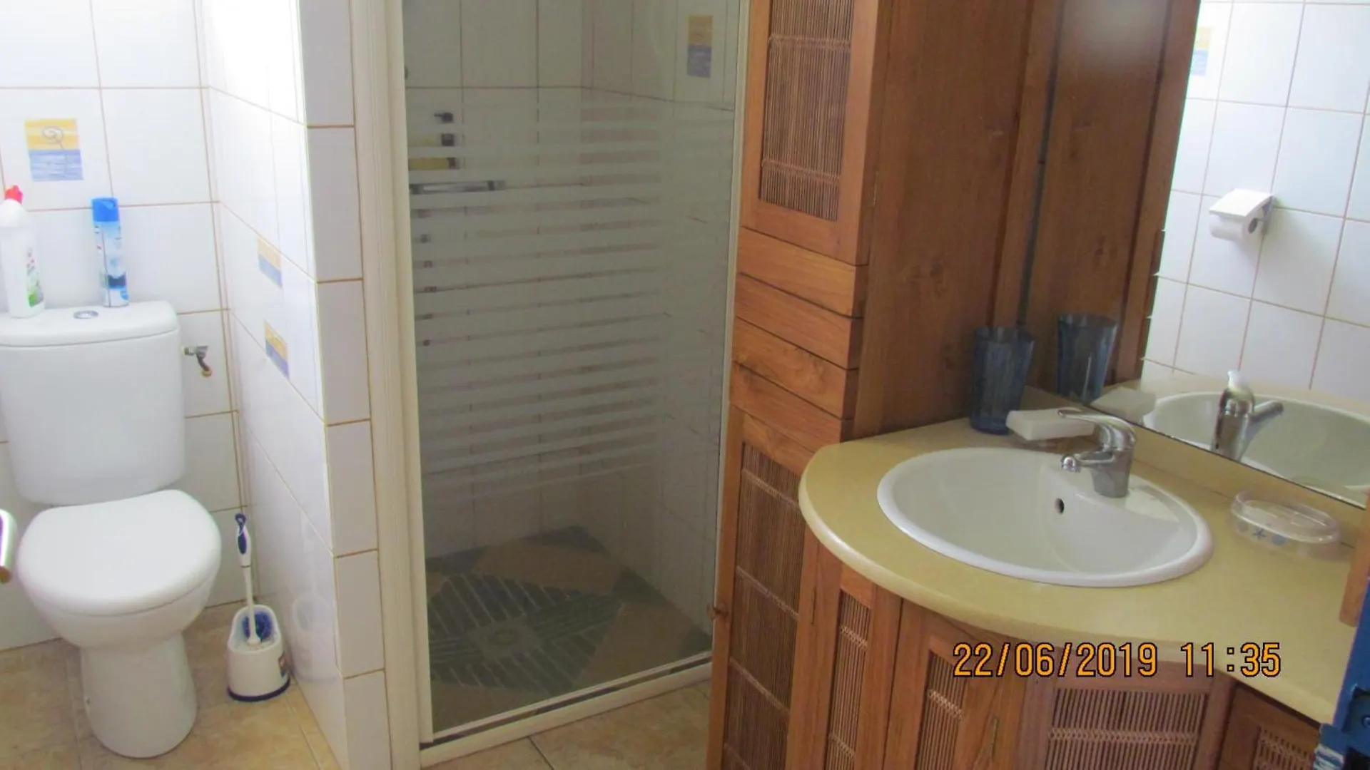 Appartement Spacieux Quartier Calme De Sofaia Diavet 0*,  Guadalupe